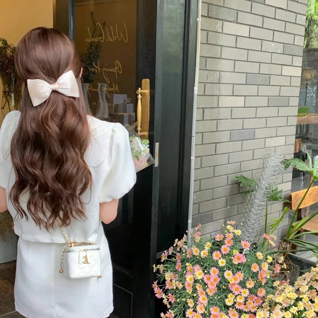 克雷尔·多兰 海报